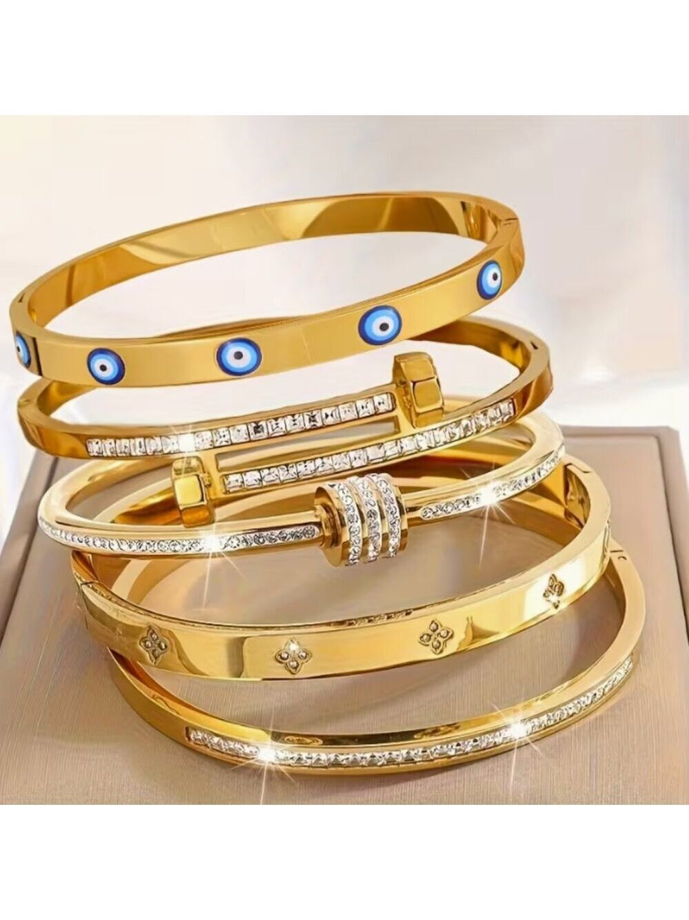5pcs Set Elegant & Fashionable18k Gold Plated Stainless Steel Bracelet